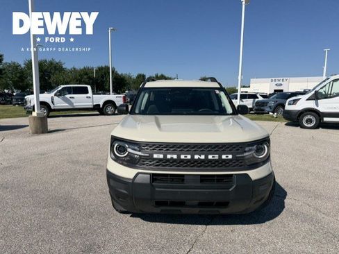 Used 2025 Ford Bronco Sport Big Bend AWD/4WD image 2