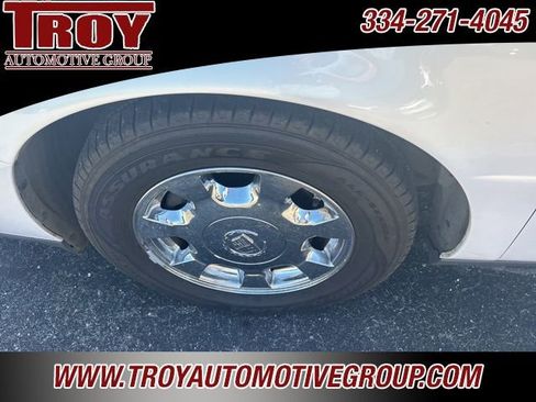 Used 2004 Cadillac De Ville w/ Equipment Group image 10