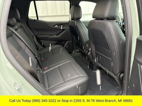 Used 2025 Chevrolet Equinox LT w/ Convenience Package II AWD/4WD image 36