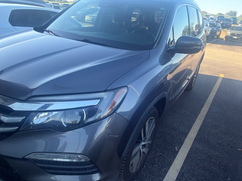 Used 2016 Honda Pilot Elite image 6