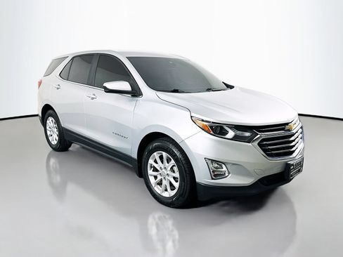 Used 2021 Chevrolet Equinox LT FWD image 1