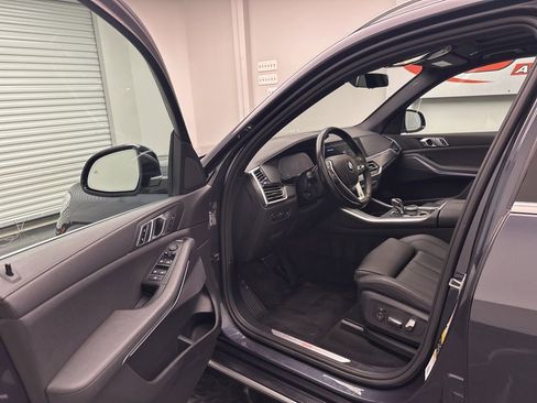 Used 2019 BMW X5 xDrive40i w/ Convenience Package image 5