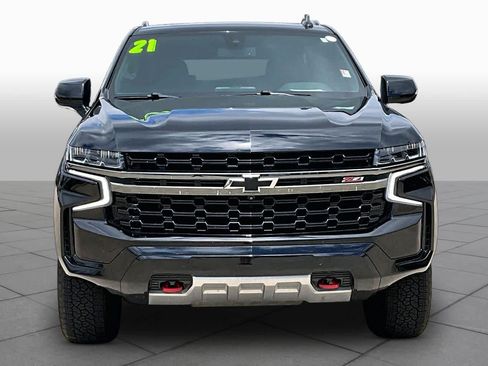 Used 2021 Chevrolet Tahoe Z71 w/ Z71 Signature Package AWD/4WD image 3
