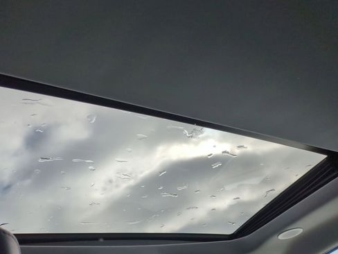 Used 2023 Ford F250 Lariat w/ Lariat Ultimate Package image 44