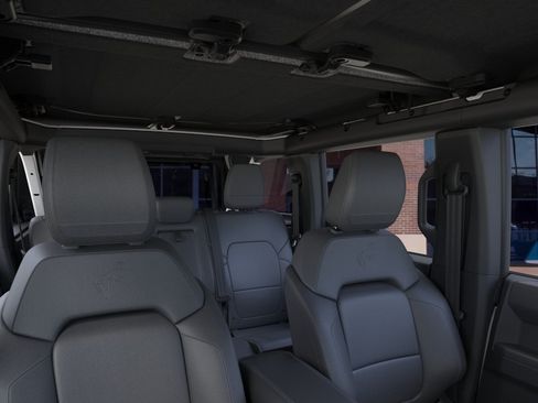 New 2026 Ford Bronco Outer Banks AWD/4WD image 12