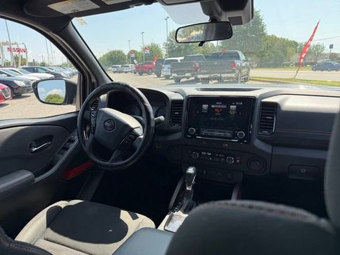 Used 2024 Nissan Frontier Pro-X w/ Technology Package RWD image 17
