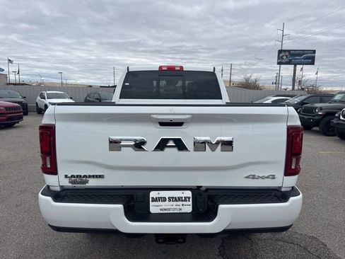 New 2026 RAM 2500 Laramie AWD/4WD image 5