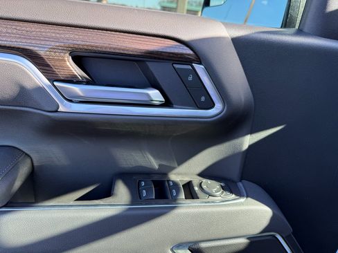 New 2025 Chevrolet Silverado 1500 LT image 10