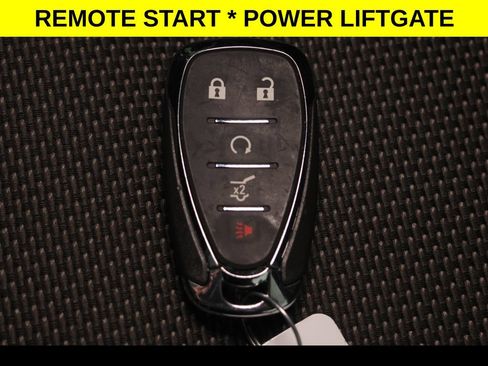Used 2023 Chevrolet Traverse LT FWD image 10