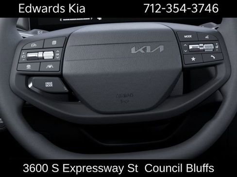 New 2026 Kia K4 FWD image 24