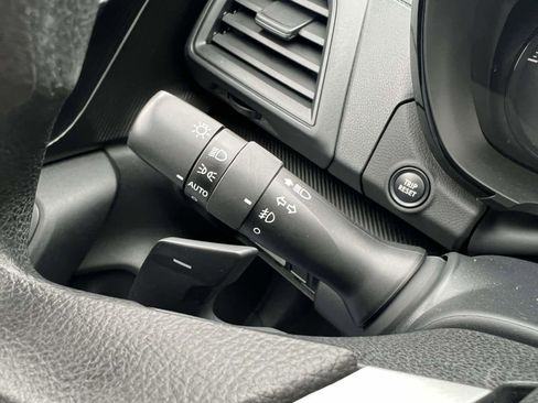 Used 2023 Subaru Impreza Premium image 29