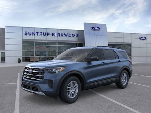 New 2026 Ford Explorer Active image 1