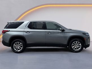 Used 2023 Chevrolet Traverse LS w/ Safety Package FWD video 2