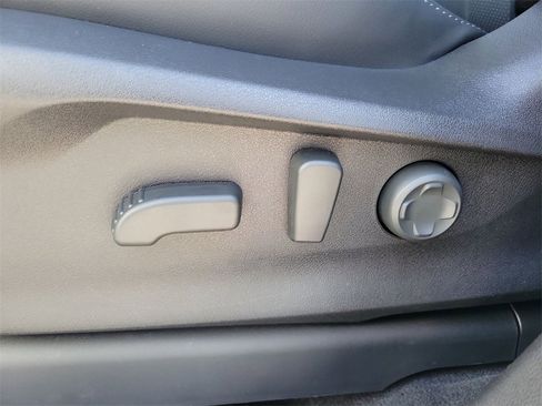 New 2026 Subaru Ascent Limited image 17