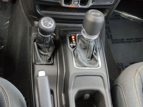 Used 2025 Jeep Wrangler Sahara w/ Safety Group image 25