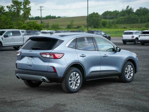 Used 2022 Ford Escape SE w/ Convenience Package AWD/4WD image 5