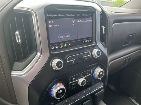 Used 2019 GMC Sierra 1500 SLT w/ SLT Premium Package AWD/4WD image 15