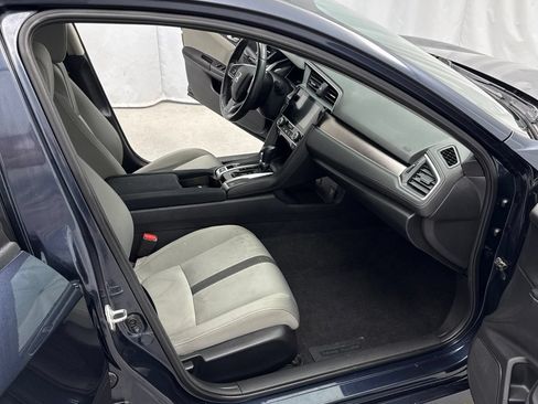 Used 2018 Honda Civic EX-T image 27