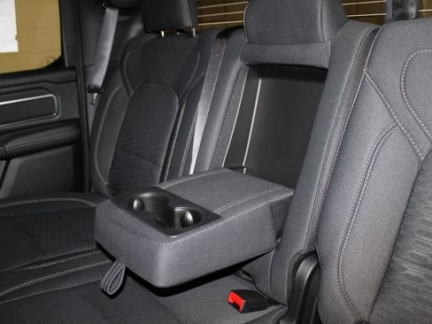 New 2026 RAM 1500 4x4 Crew Cab image 29