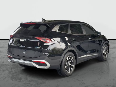 Used 2024 Kia Sportage EX FWD image 2