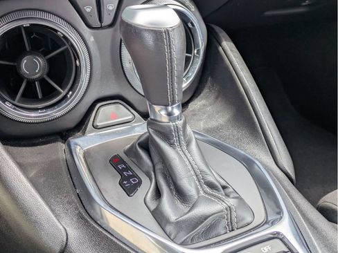Used 2020 Chevrolet Camaro LT w/ RS Package RWD image 15