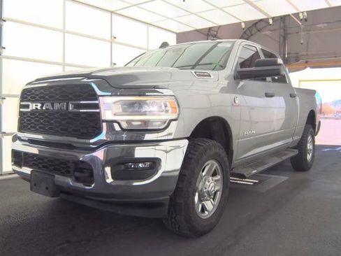 Used 2019 RAM 2500 Tradesman w/ Safety Group AWD/4WD image 1