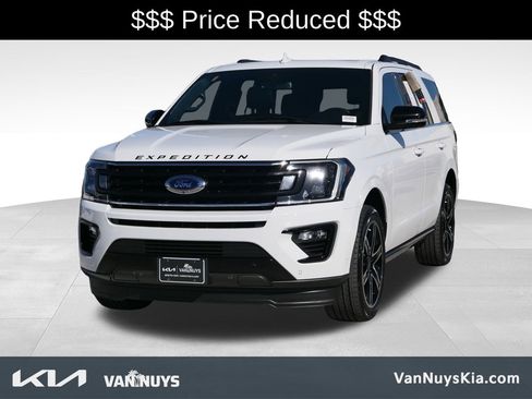 Used 2021 Ford Expedition Limited image 7