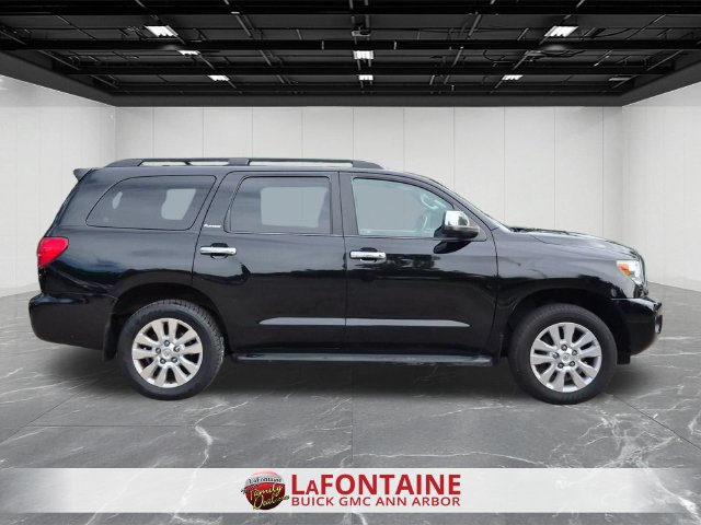 Used 2014 Toyota Sequoia Platinum AWD/4WD image 9