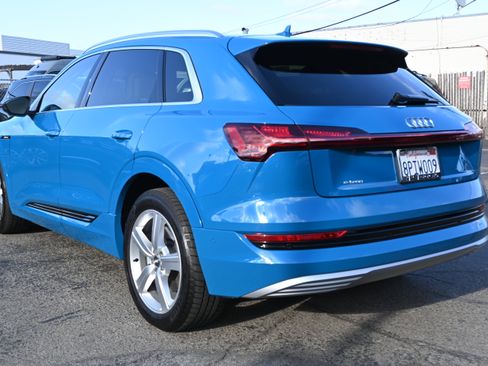 Used 2019 Audi e-tron Premium Plus image 6
