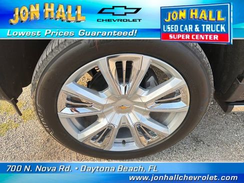 Used 2025 Chevrolet Silverado 1500 High Country AWD/4WD image 18
