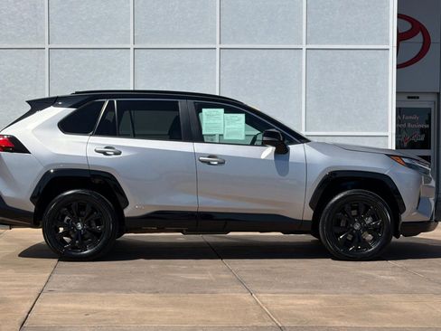 Used 2023 Toyota RAV4 XSE AWD/4WD image 3