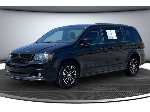 Used 2019 Dodge Grand Caravan GT FWD image 16