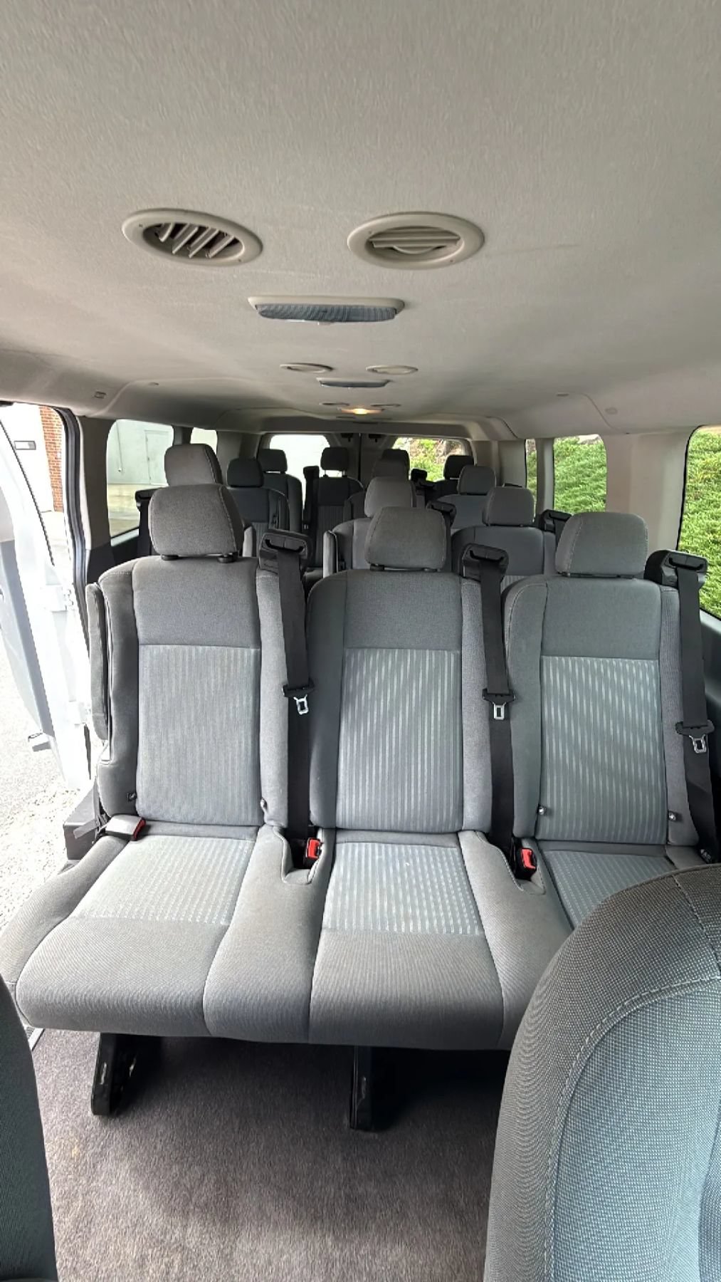 Used 2015 Ford Transit 350 XLT RWD image 27