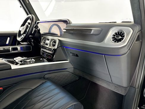 Used 2023 Mercedes-Benz G 550 image 13