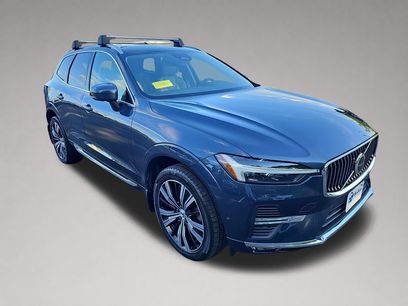 Used 2023 Volvo XC60 B5 Plus w/ Climate Package