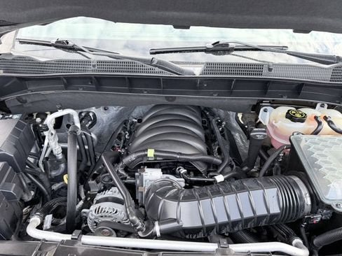 Used 2020 GMC Sierra 1500 AT4 w/ Off-Road Performance Package image 28