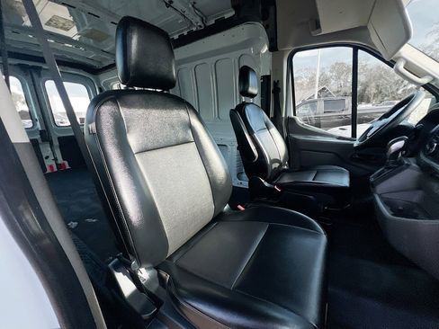 Used 2020 Ford Transit 250 Medium Roof w/ Load Area Protection Package image 30