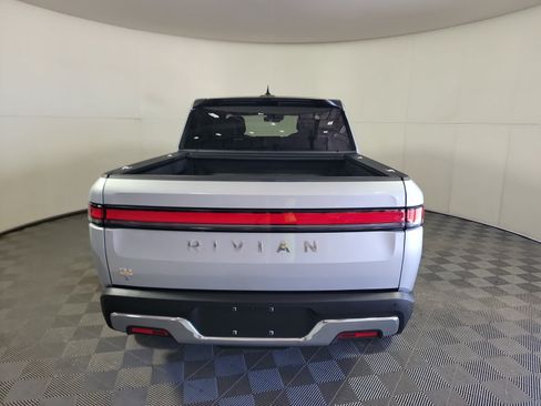 Used 2022 Rivian R1T Adventure AWD/4WD image 38