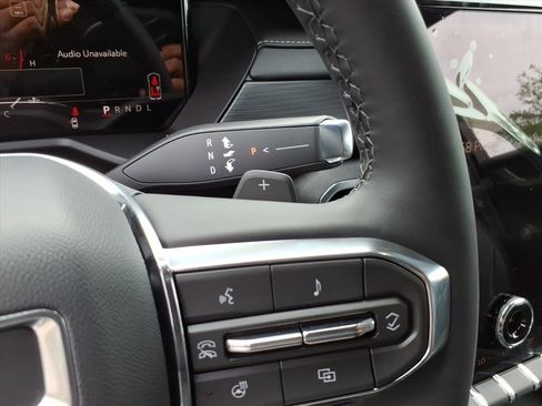 New 2026 GMC Acadia Elevation w/ Elevation Premium Package FWD image 20