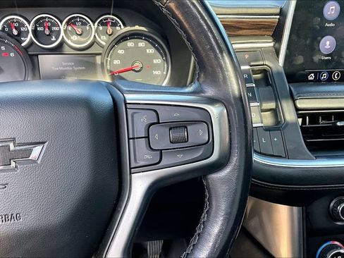 Used 2021 Chevrolet Tahoe Z71 w/ Rear Media and Nav Package AWD/4WD image 26
