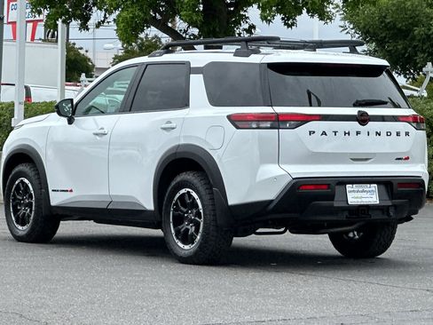 New 2026 Nissan Pathfinder Rock Creek AWD/4WD image 6