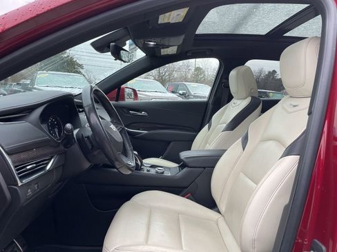 Used 2019 Cadillac XT4 Sport image 10