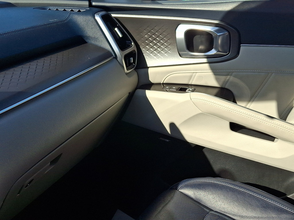 Used 2023 Kia Sorento SX Prestige AWD/4WD image 31