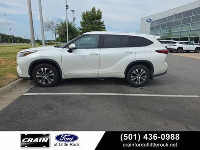 Used 2021 Toyota Highlander XLE