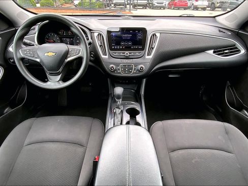 Used 2023 Chevrolet Malibu LT FWD image 15