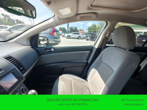 Used 2012 Nissan Sentra 2.0 SR w/ Special Edition Pkg FWD image 10