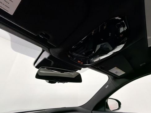 Certified 2023 BMW i7 xDrive60 image 20