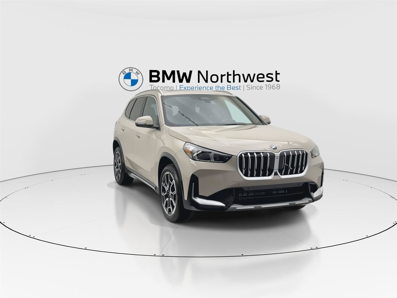Used 2026 BMW X1 xDrive28i w/ Technology Package AWD/4WD image 7