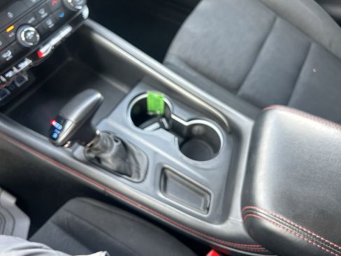 Used 2025 Dodge Durango GT AWD/4WD image 40