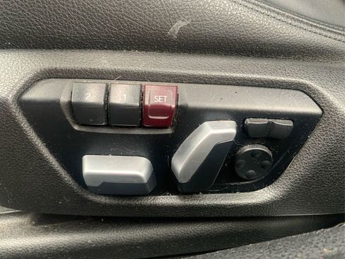 Used 2018 BMW M240i Coupe image 28